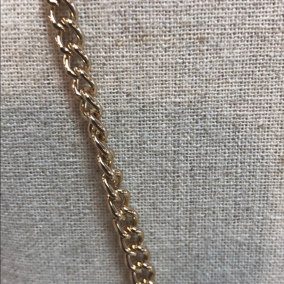 Pearl cluster necklace - Picture 3 of 4